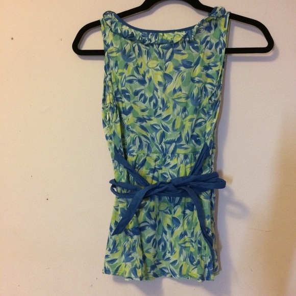 3/$30 ANTHROPOLOGIE VIOLA WATERCOLOR PAINT PAINTERLY RUFFLE TIE WAIST TOP sz 0 - Picture 7 of 10